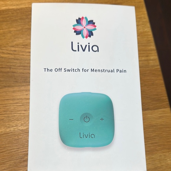 Teal Menstrual Pain Relief Device - Picture 1 of 4